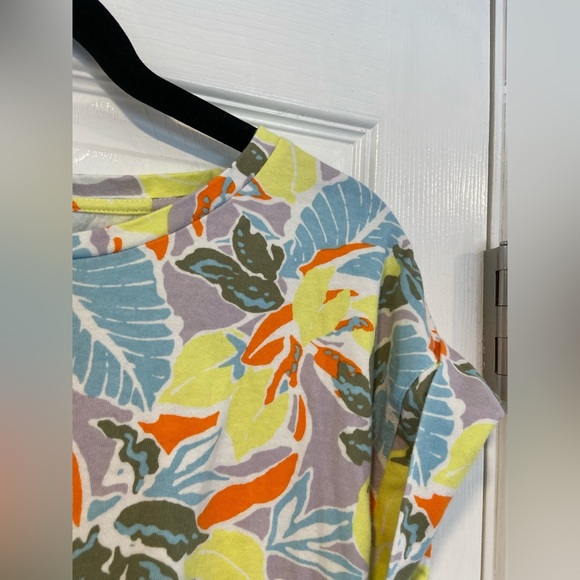 L.L. Bean Signature Size M Rangeley Cotton Tee Scoop Neck Lemon Floral Tee Shirt - Picture 3 of 10